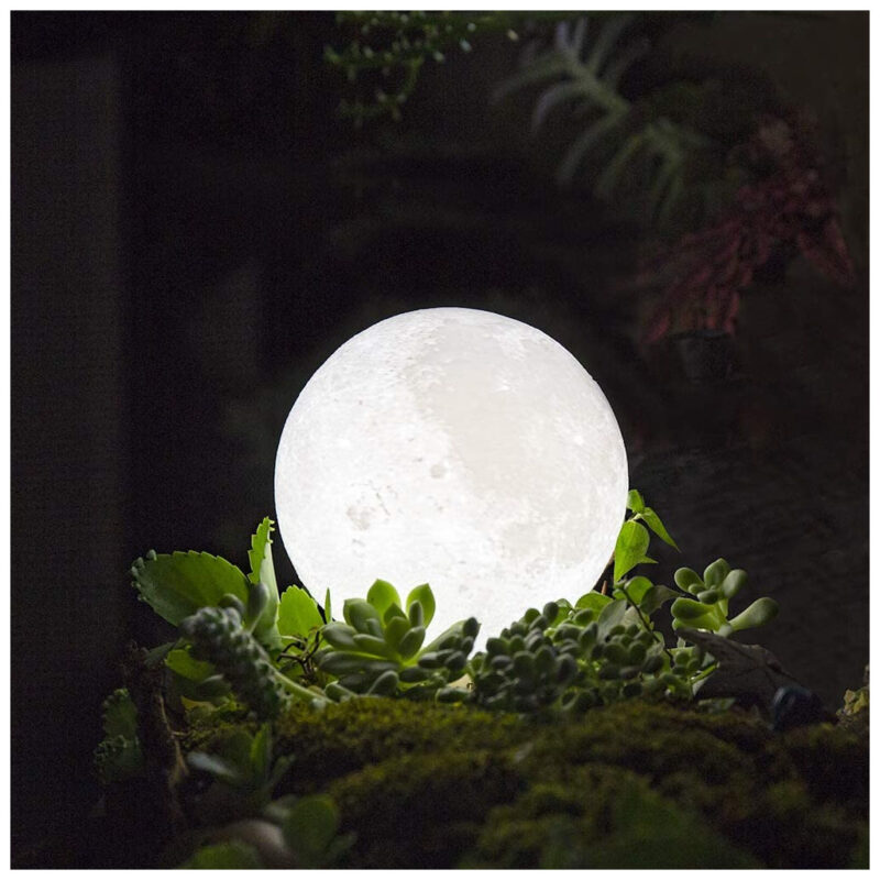 Lámpara Lunar 3D con soporte y bateria recargable que se carga con conexion USB